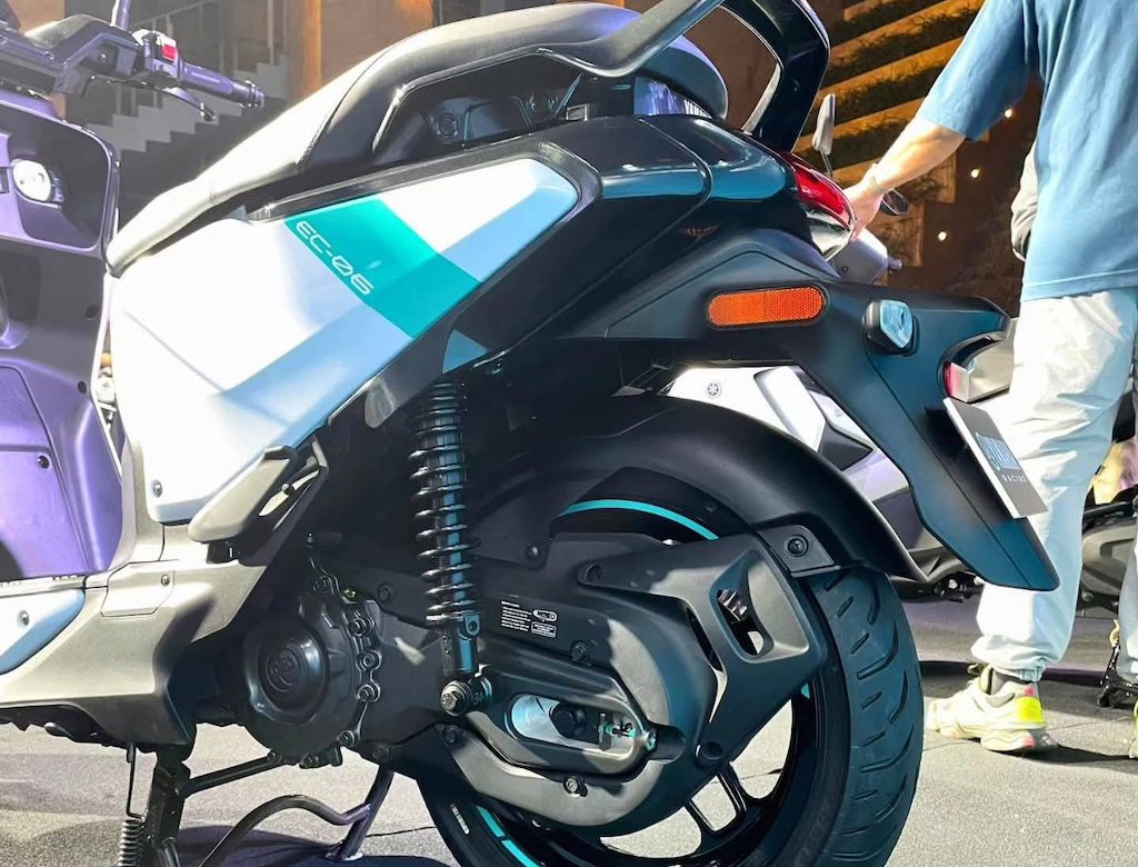 Yamaha ch&iacute;nh thức ra mắt xe ga \'&aacute;t chủ b&agrave;i\' mới gi&aacute; 41 triệu đồng, trang bị \'ăn đứt\' Honda Vision