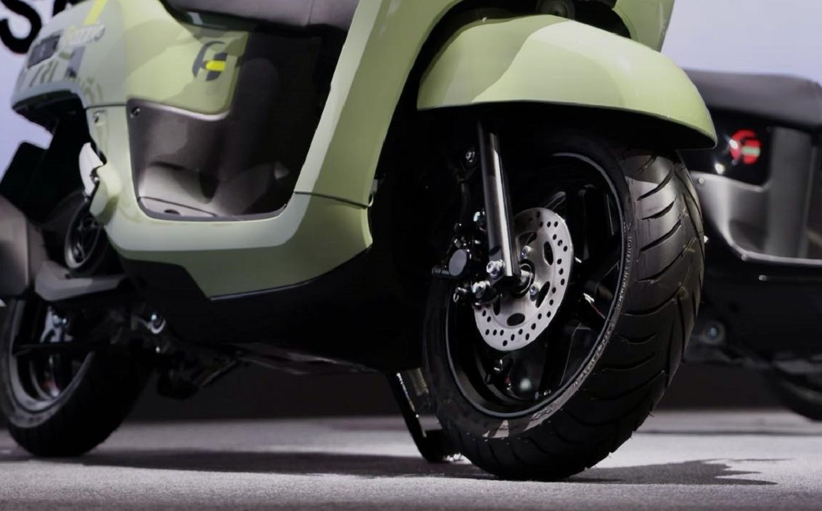 Yamaha ch&iacute;nh thức ra mắt &lsquo;xe ga quốc d&acirc;n&rsquo; 125cc mới gi&aacute; 36 triệu đồng: Chơi tất tay với Honda Vision