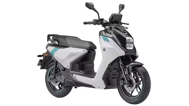 Tin xe trưa 4/2: Yamaha tr&igrave;nh l&agrave;ng &lsquo;xe ga quốc d&acirc;n&rsquo; mới 'xịn s&ograve;' hơn Honda Vision, gi&aacute; 41 triệu đồng ảnh 1