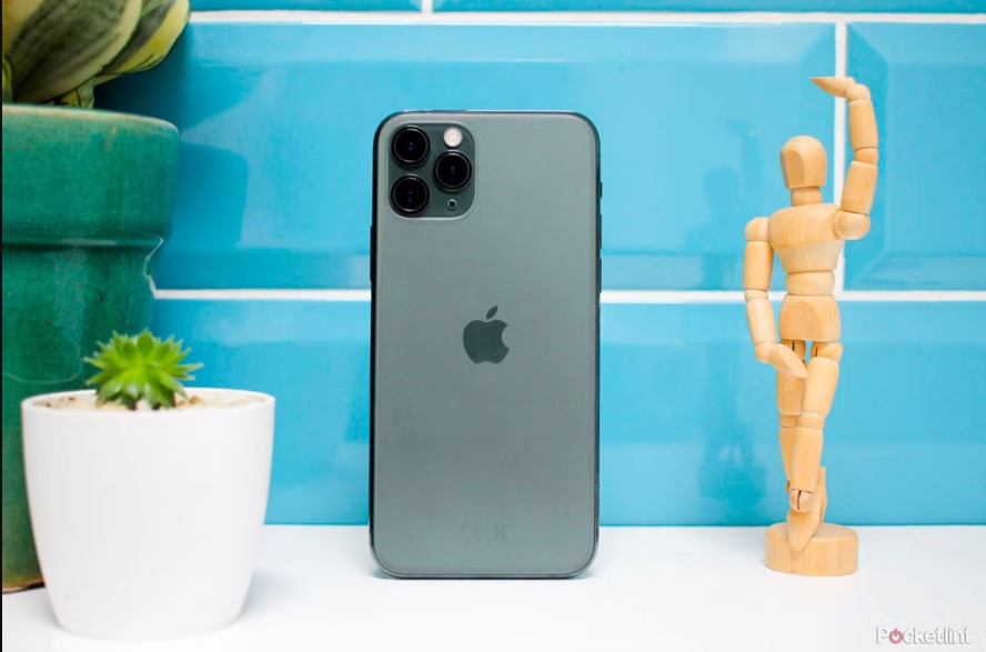 iPhone 3 mắt rẻ nhất Việt Nam l&agrave; đ&acirc;y, tuy cũ nhưng cực chất lượng, ngang cơ iPhone 17