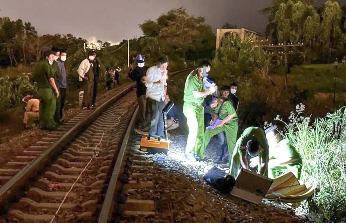 Danh t&iacute;nh nh&acirc;n vi&ecirc;n tuần tra đường sắt bị t&agrave;u t&ocirc;ng tử vong ở L&acirc;m Đồng
