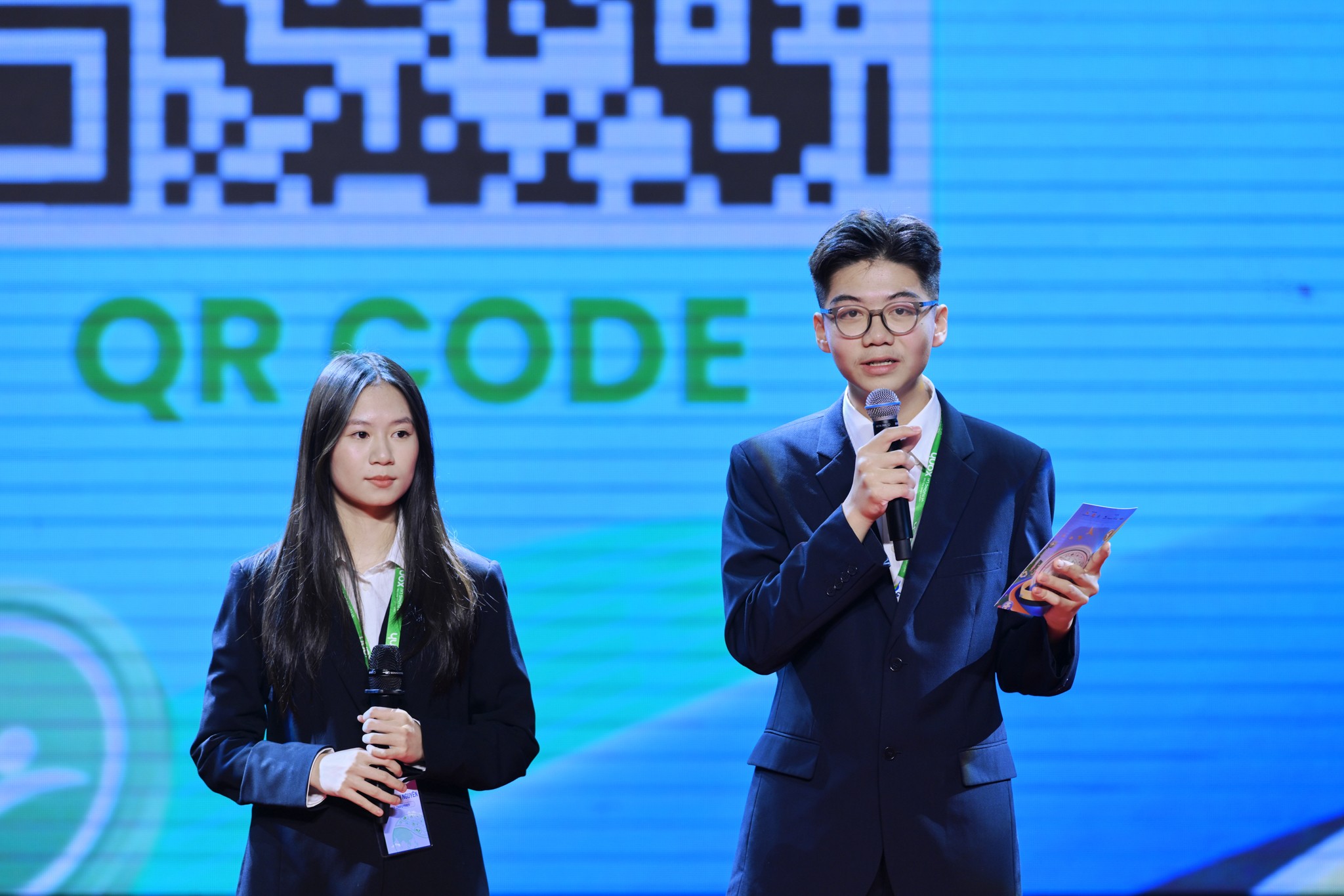 Tiếng n&oacute;i Xanh - Từ s&acirc;n chơi trong nước đến chuẩn mực tranh biện quốc tế ảnh 2