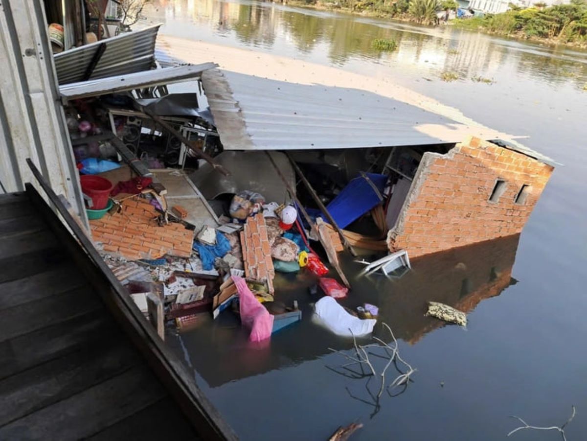 Hiện trường đổ n&aacute;t vụ sập nh&agrave; ở TPHCM: 3 mẹ con gặp nạn nguy kịch, t&igrave;nh h&igrave;nh hiện tại g&acirc;y ch&uacute; &yacute;