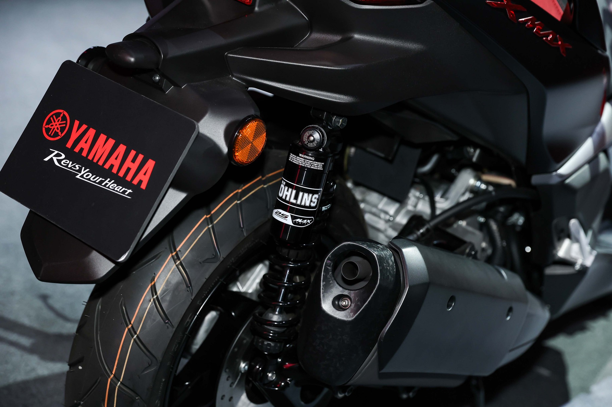 Yamaha ch&iacute;nh thức ra mắt &lsquo;vua xe ga&rsquo; mới chất hơn cả Honda SH v&agrave; SH Mode: C&oacute; m&agrave;n h&igrave;nh khủng, gi&aacute; mềm