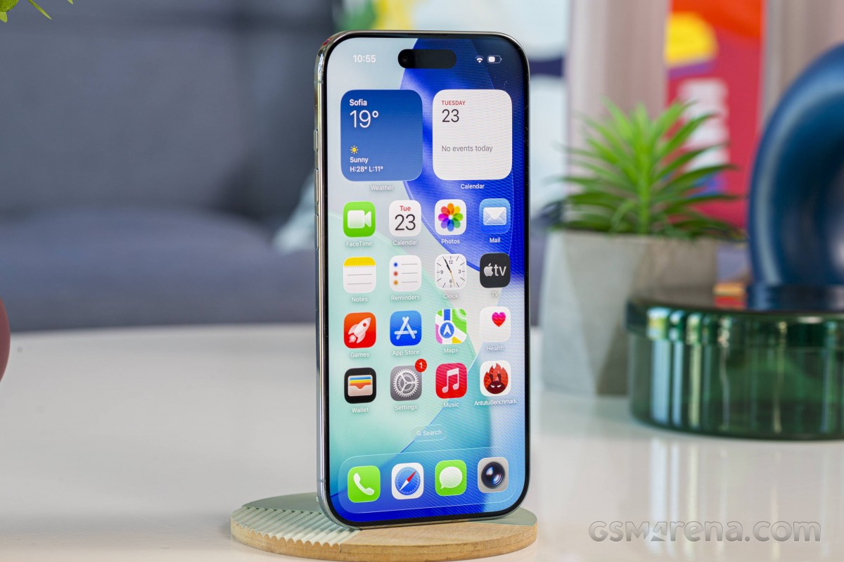 Đ&acirc;y l&agrave; chiếc iPhone giảm gi&aacute; kỷ lục dịp Tết Nguy&ecirc;n đ&aacute;n 2026, hiệu năng mạnh như iPhone 17 Pro Max