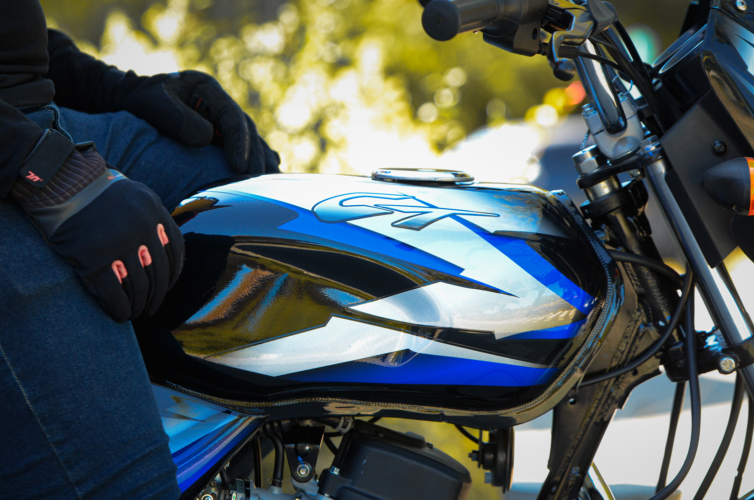 Tin xe 10/2: Xe c&ocirc;n tay &lsquo;b&igrave;nh d&acirc;n&rsquo; mới gi&aacute; 36 triệu đồng ra mắt, \'g&acirc;y sốt\' hơn Winner R v&agrave; Exciter