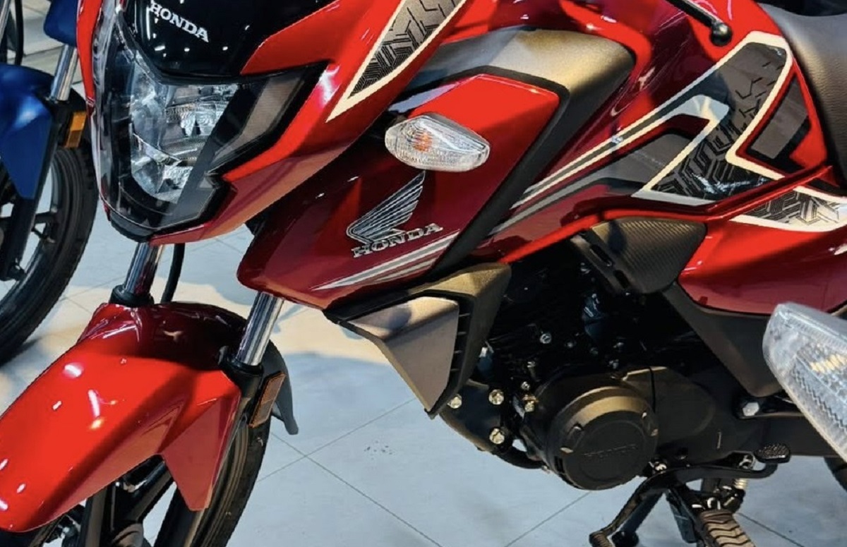 Tin xe m&aacute;y 12/2: &lsquo;Vua c&ocirc;n tay&rsquo; 125cc mới của Honda về đại l&yacute;, đẹp hơn cả Winner R, gi&aacute; 36 triệu đồng