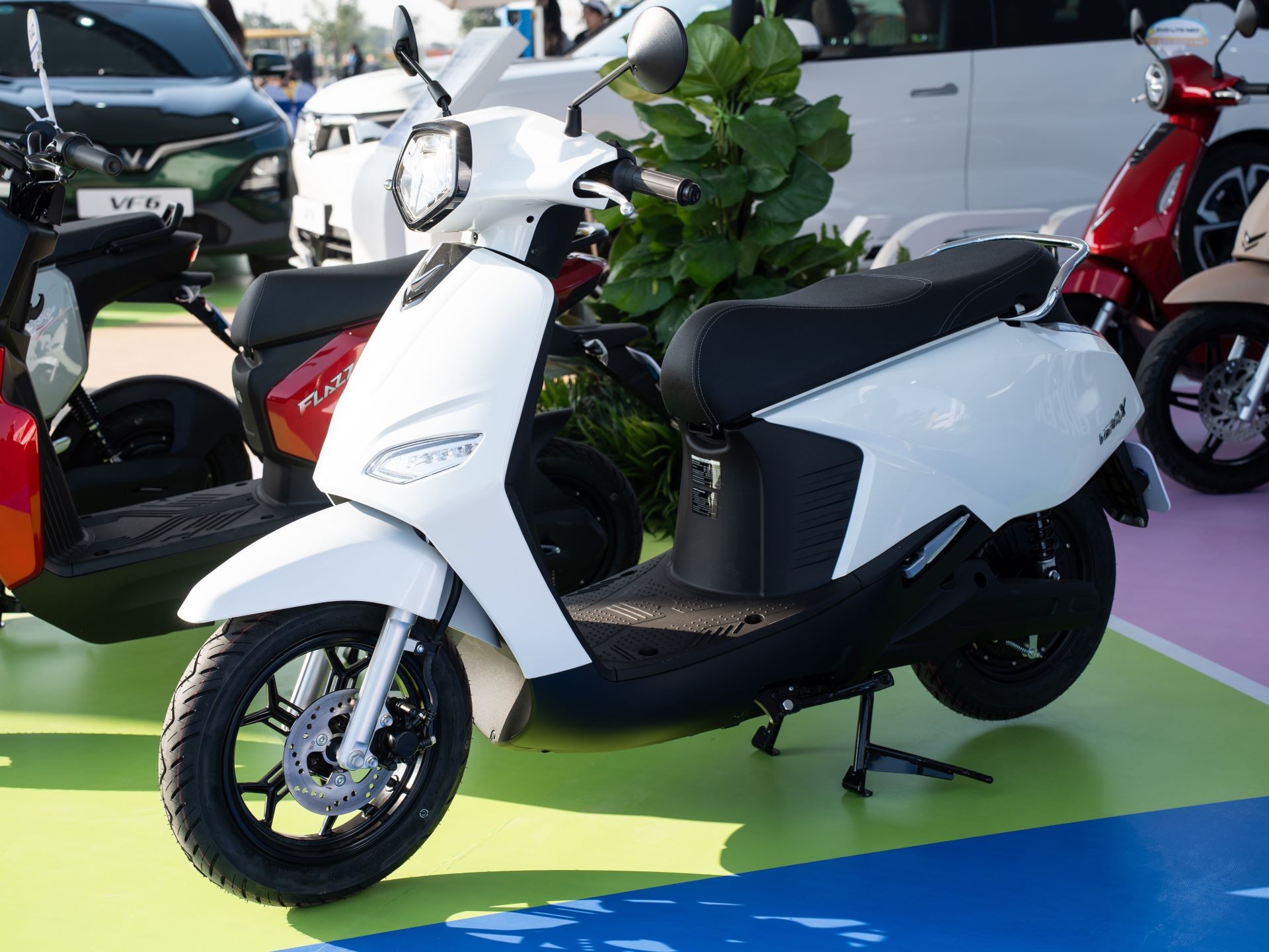 VinFast Vero X chinh phục kh&aacute;ch Việt nhờ &lsquo;d&aacute;ng đẹp, chạy &ecirc;m&rsquo; ảnh 2