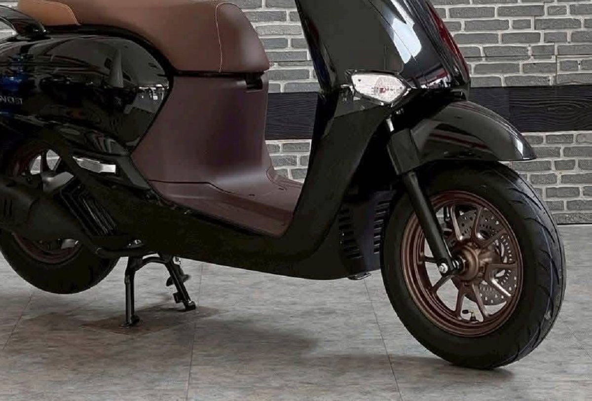 Tin xe m&aacute;y 15/2: &lsquo;Vua xe ga&rsquo; 125cc mới của Honda về đại l&yacute; gi&aacute; 46 triệu đồng, h&uacute;t kh&aacute;ch hơn SH Mode