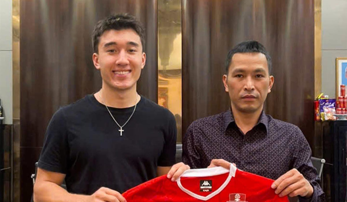 V.League đ&oacute;n \'l&agrave;n gi&oacute; mới\', ng&ocirc;i sao Việt kiều Canada trở về g&oacute;p sức cho b&oacute;ng đ&aacute; Việt Nam