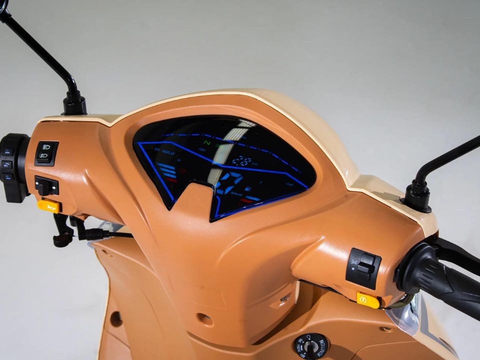 &lsquo;Vua xe số&rsquo; 125cc mới ch&iacute;nh thức ra mắt: Đẹp hơn Honda Wave Alpha, trang bị 'ăn đứt' Future, gi&aacute; mềm ảnh 4