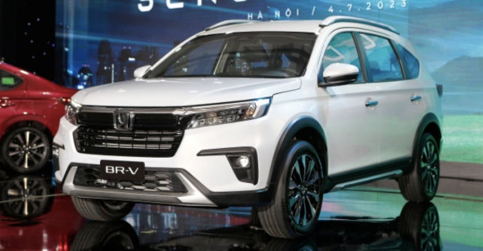 Điểm tin &ocirc; t&ocirc; Mồng 1 Tết: BMW X5 bản Năm Ngọ ra mắt, Geely EX2 nhận cọc, gi&aacute; xe Honda mới nhất