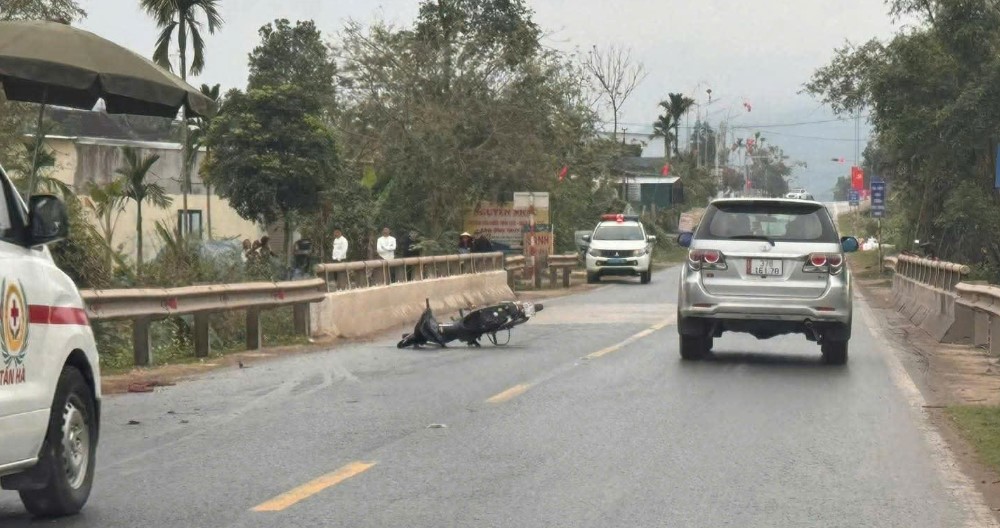Nam thanh ni&ecirc;n 18 tuổi kh&ocirc;ng may tự g&acirc;y tai nạn rồi tử vong ng&agrave;y m&ugrave;ng 2 Tết, hiện trường vụ việc?