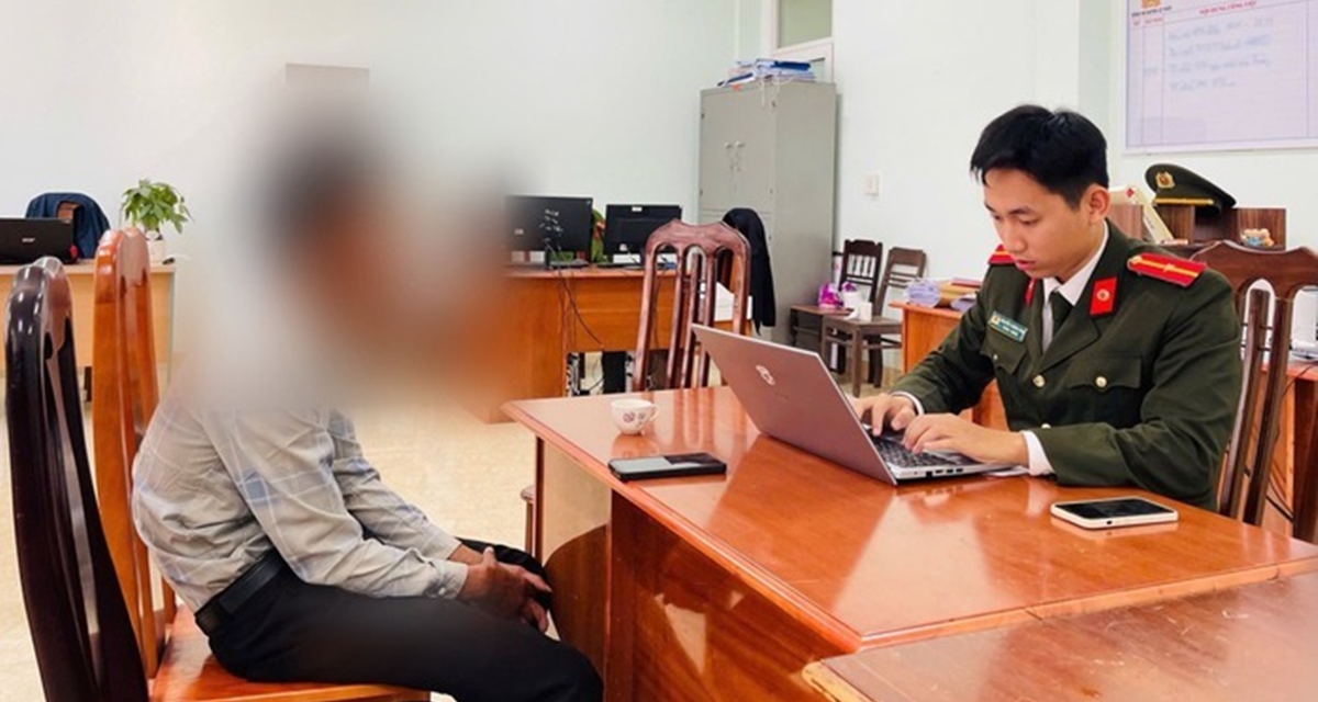 Danh t&iacute;nh người đ&agrave;n &ocirc;ng ẩn danh đăng b&agrave;i b&ocirc;i xấu lực lượng c&ocirc;ng an, nhận c&aacute;i kết đắng ng&agrave;y đầu năm