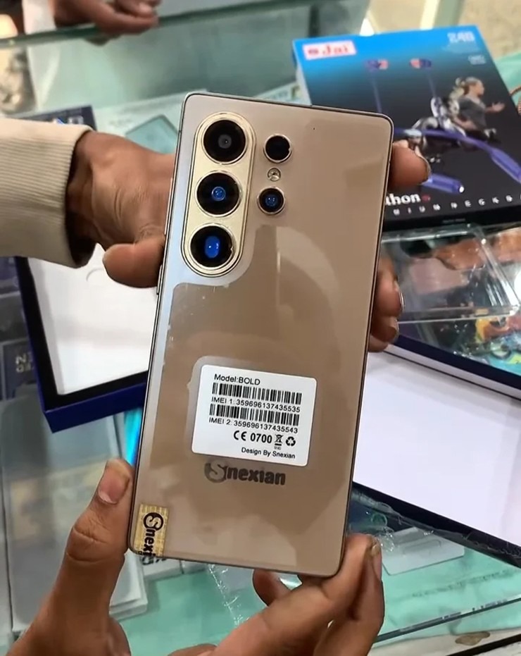 Galaxy S26 Ultra gi&aacute; \'rẻ mạc\' b&aacute;n ngo&agrave;i chợ đen chỉ hơn 1 triệu đồng, g&acirc;y cho&aacute;ng cộng đồng c&ocirc;ng nghệ