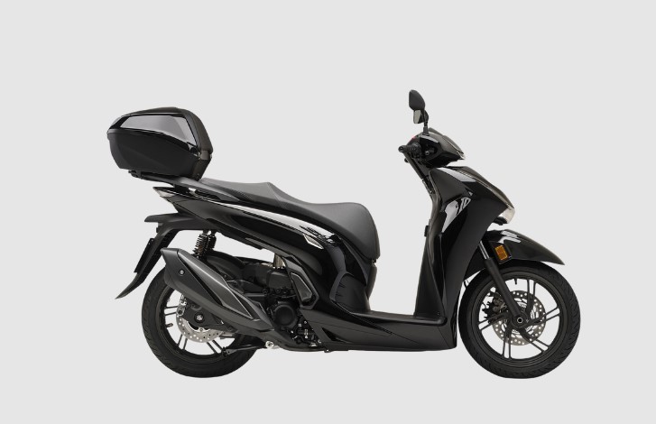 &lsquo;Vua xe ga&rsquo; Honda SH mới 2026 ch&iacute;nh thức ra mắt với gi&aacute; hấp dẫn, thiết kế cực 'n&eacute;t', trang bị v&ocirc; đối ảnh 3