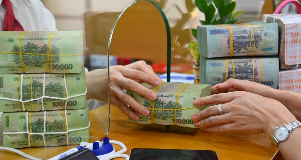 L&atilde;i suất 9%/năm sau Tết: Cơ hội thật hay chỉ d&agrave;nh cho \'đại gia\'?