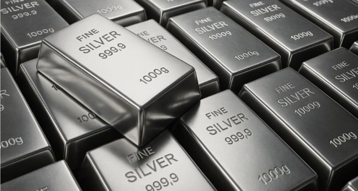 Bạc &lsquo;n&oacute;ng&rsquo; từng giờ s&aacute;t v&iacute;a Thần T&agrave;i, một &ocirc;ng lớn v&agrave;ng bất ngờ nhập cuộc