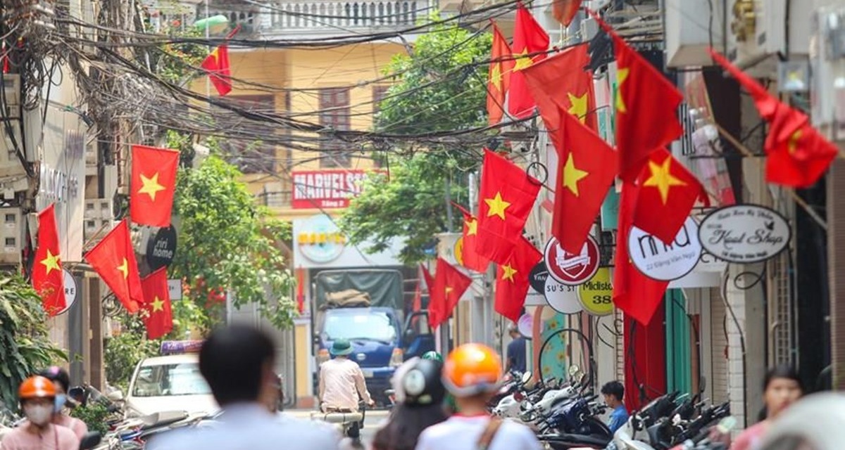 Lịch nghỉ Giỗ Tổ H&ugrave;ng Vương, 30/4 - 1/5 2026 s&aacute;t nhau, người lao động nghỉ li&ecirc;n tục mấy ng&agrave;y?