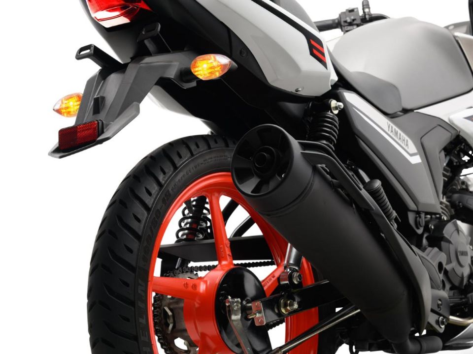 Khắc chế Honda Winner R, Yamaha ch&iacute;nh thức ra mắt &lsquo;vua c&ocirc;n tay&rsquo; 150cc mới &lsquo;n&eacute;t&rsquo; hơn Exciter, gi&aacute; mềm