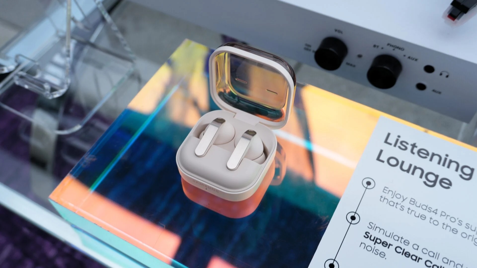 Samsung tr&igrave;nh l&agrave;ng Galaxy Buds 4 với thiết kế ho&agrave;n to&agrave;n mới, cải thiện chất &acirc;m
