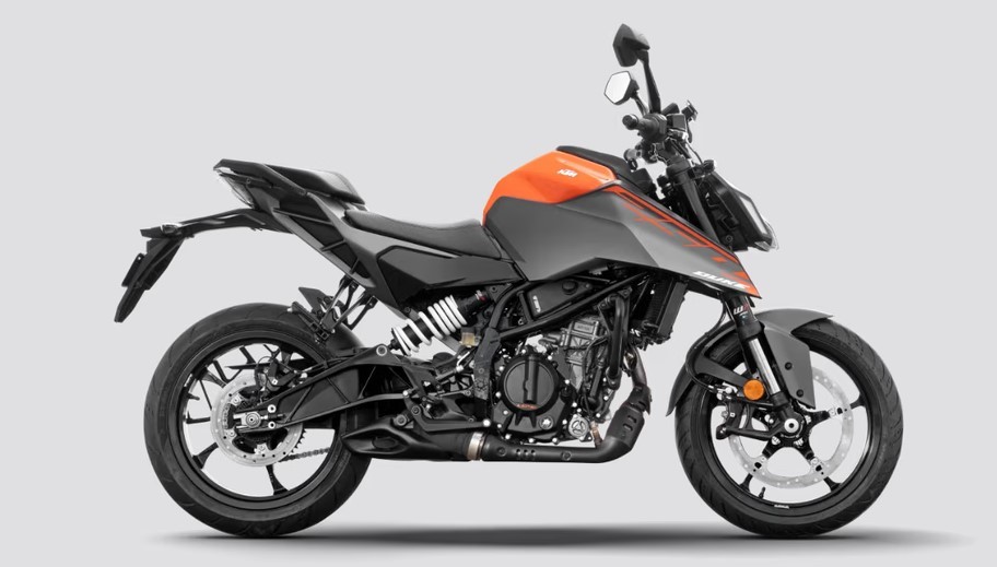 &lsquo;Đ&egrave; bẹp&rsquo; Yamaha Exciter, &lsquo;vua c&ocirc;n tay&rsquo; 250cc mới &lsquo;xịn&rsquo; hơn Honda Winner R ra mắt gi&aacute; 53,3 triệu đồng ảnh 2