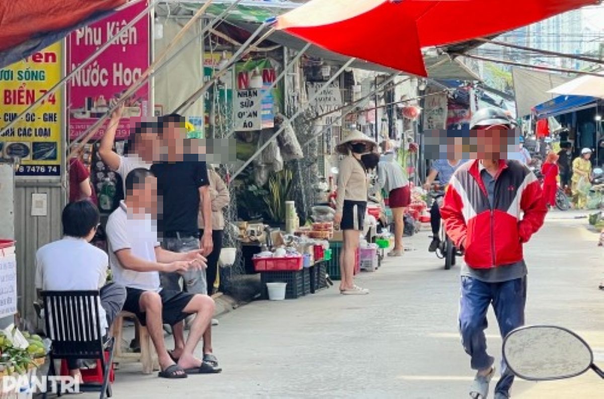 Ph&aacute;t hiện nam c&ocirc;ng nh&acirc;n tử vong b&iacute; ẩn tại ph&ograve;ng trọ ở TP.HCM: H&agrave;ng x&oacute;m tiết lộ th&ocirc;ng tin n&oacute;ng