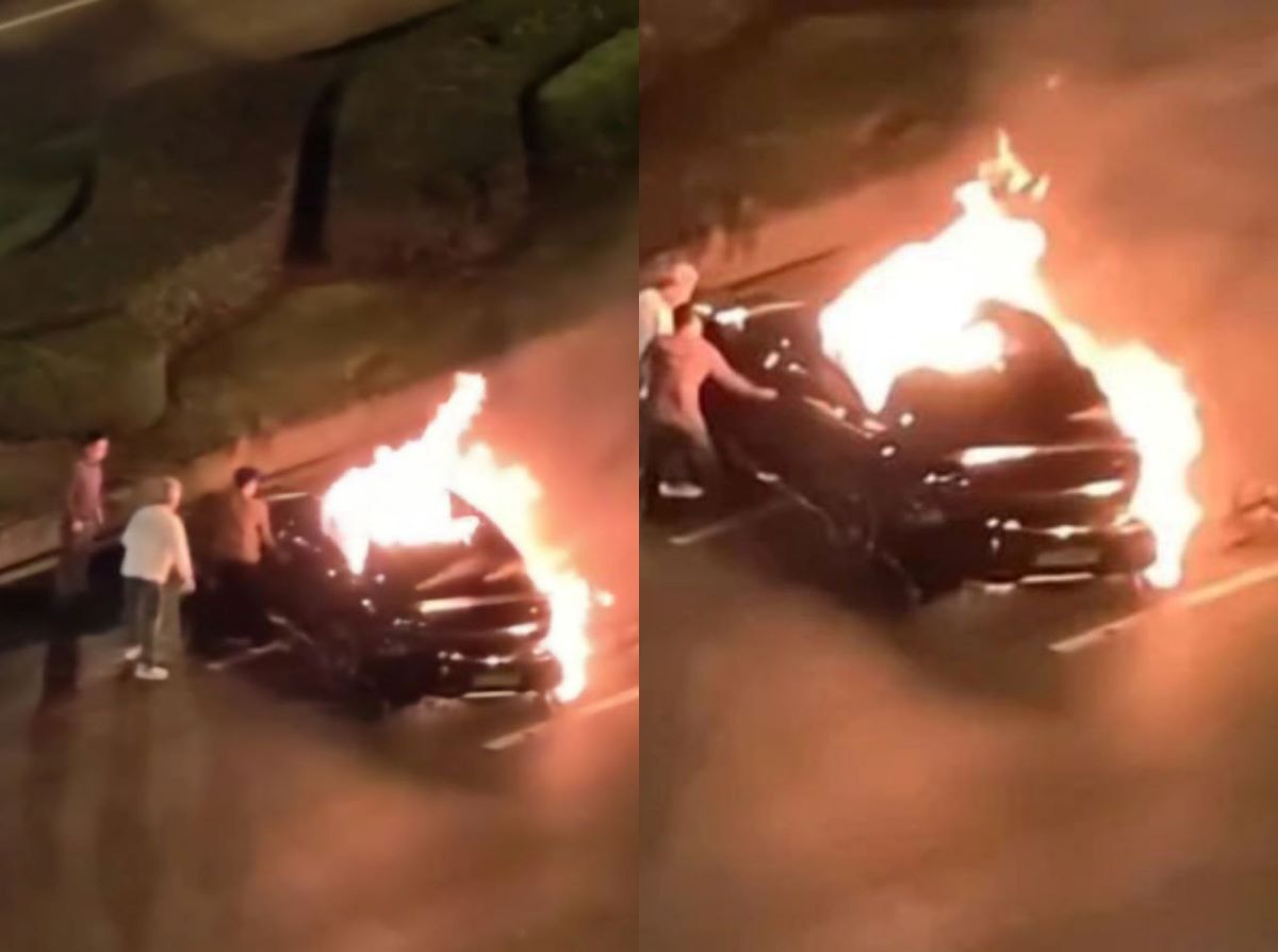 Hiện trường vụ ch&aacute;y xe điện Xiaomi v&igrave; kh&ocirc;ng mở được cửa: Xe bốc ch&aacute;y 3 lần, t&agrave;i xế bất lực k&ecirc;u cứu