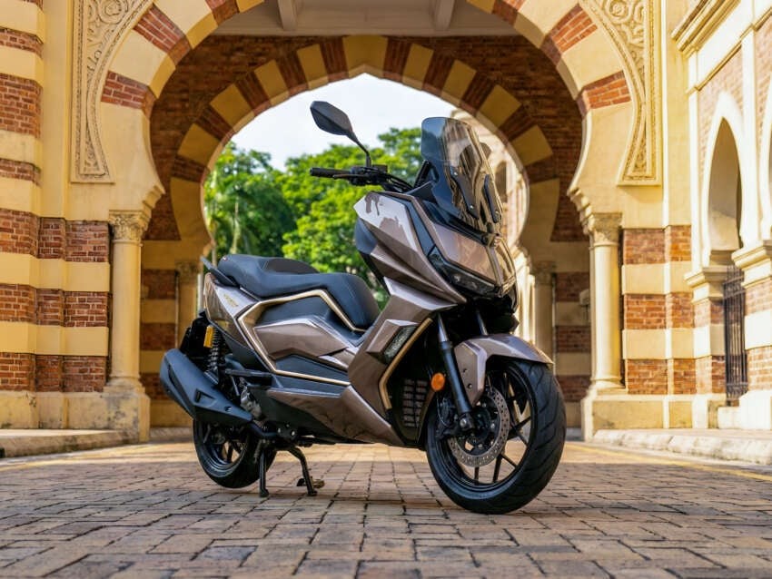 &lsquo;Vua xe ga&rsquo; 244cc mới ch&iacute;nh thức ra mắt: Gi&aacute; ngang ngửa Honda SH 160i nhưng trang bị th&igrave; vượt trội ảnh 6