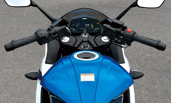 Đ&egrave; bẹp Yamaha Exciter, Suzuki ra mắt &lsquo;vua c&ocirc;n tay&rsquo; 250cc mới 'chất' hơn Winner R, gi&aacute; 76 triệu đồng ảnh 7