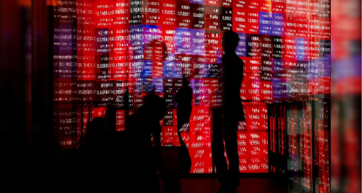 B&aacute;n th&aacute;o lan rộng khắp ch&acirc;u &Aacute;, nhiều thị trường buộc phải dừng giao dịch