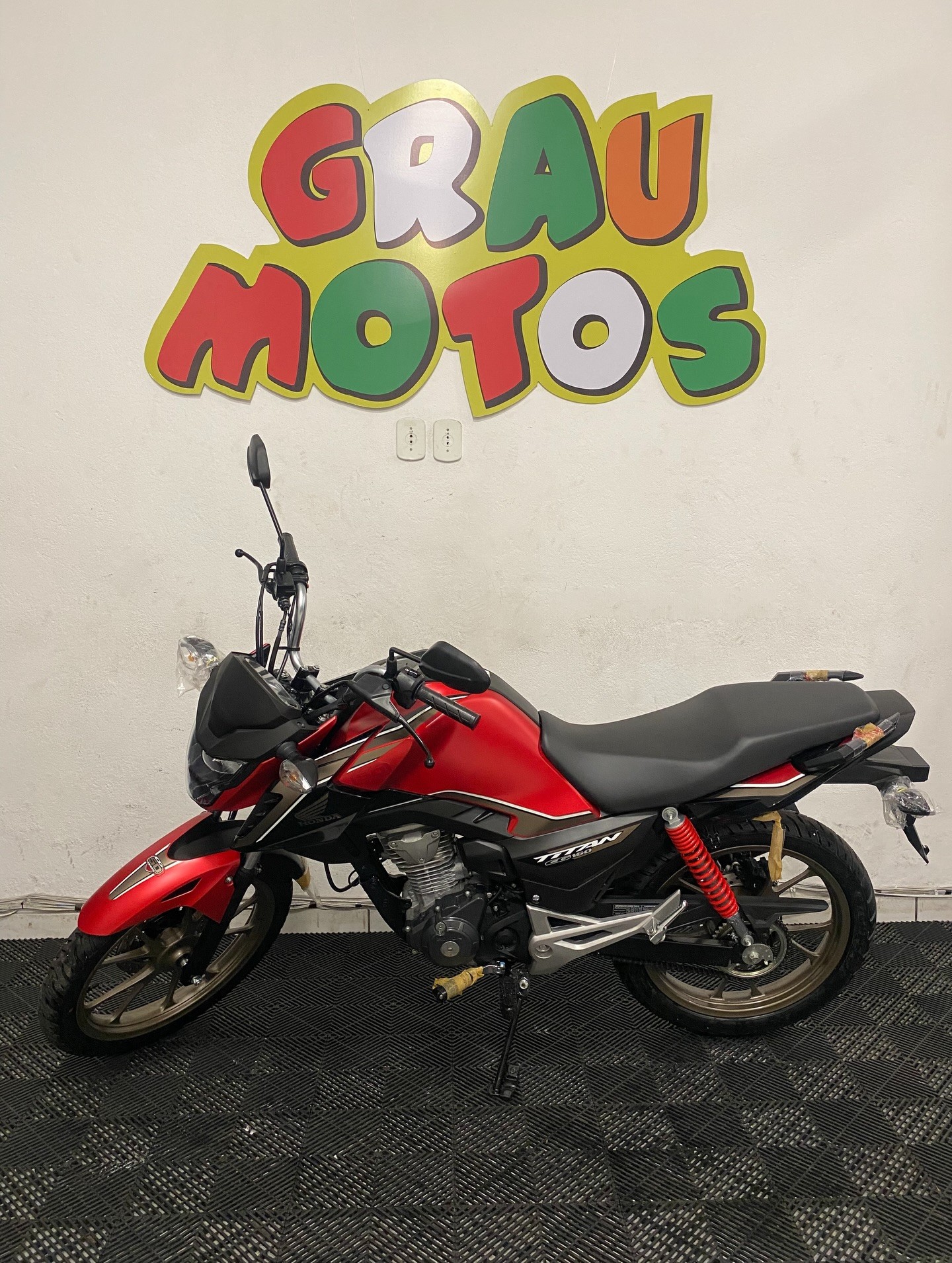 Honda ch&iacute;nh thức mở b&aacute;n &lsquo;vua c&ocirc;n tay&rsquo; 162cc mới đẹp &aacute;t v&iacute;a Winner R, c&oacute; ABS như Exciter, gi&aacute; cực rẻ ảnh 1