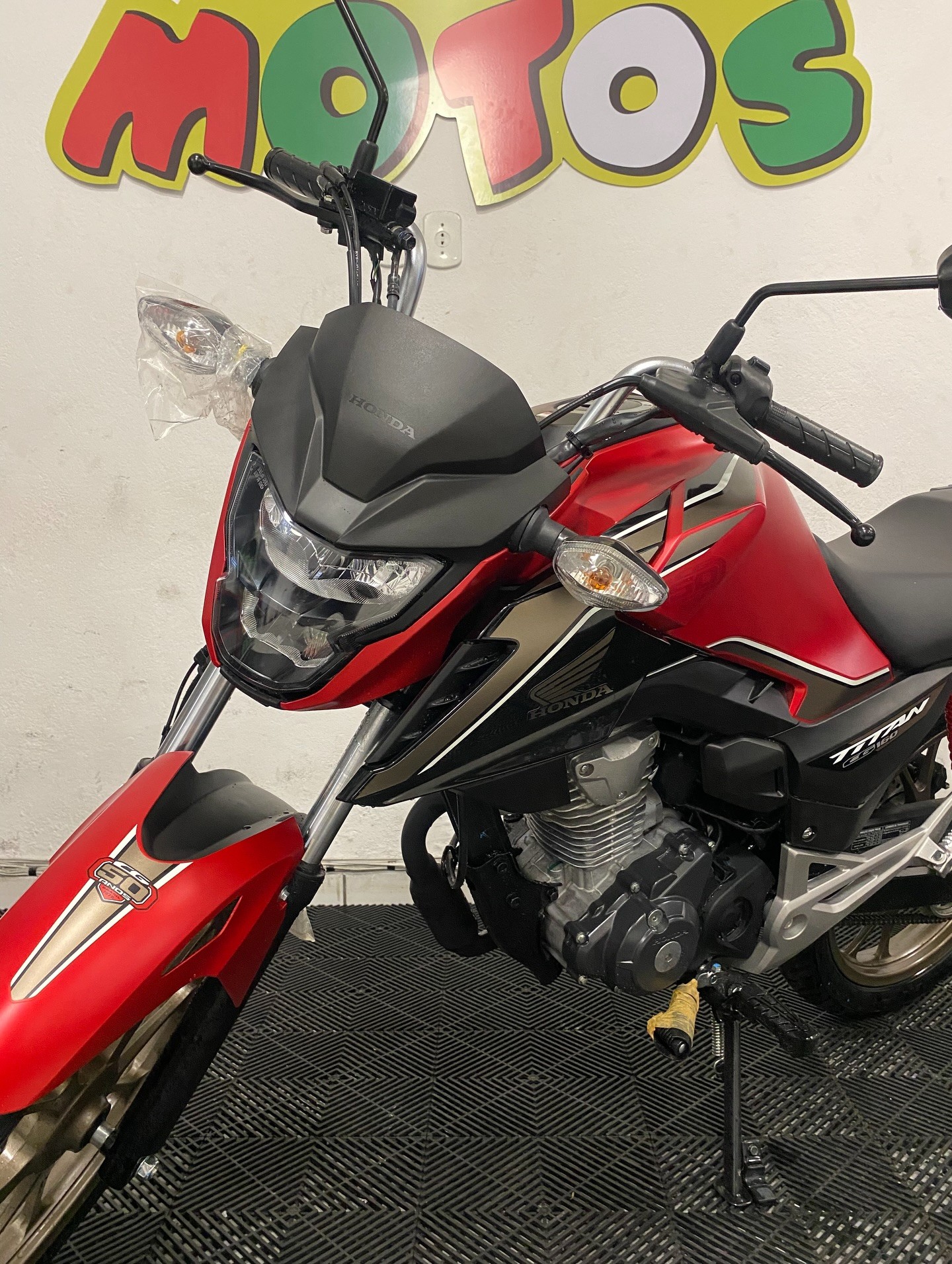 Honda ch&iacute;nh thức mở b&aacute;n &lsquo;vua c&ocirc;n tay&rsquo; 162cc mới đẹp &aacute;t v&iacute;a Winner R, c&oacute; ABS như Exciter, gi&aacute; cực rẻ ảnh 4