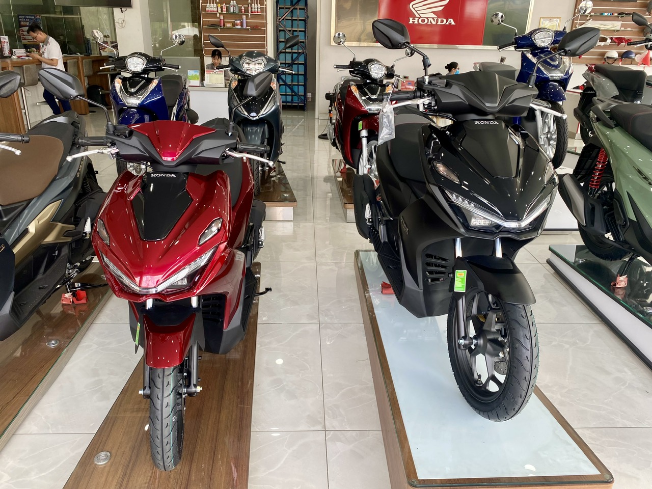 Bảng gi&aacute; xe Honda Air Blade 2026 th&aacute;ng 3/2026 giảm cực mạnh: Kh&aacute;ch Việt đổ x&ocirc; săn đ&oacute;n v&igrave; gi&aacute; qu&aacute; rẻ