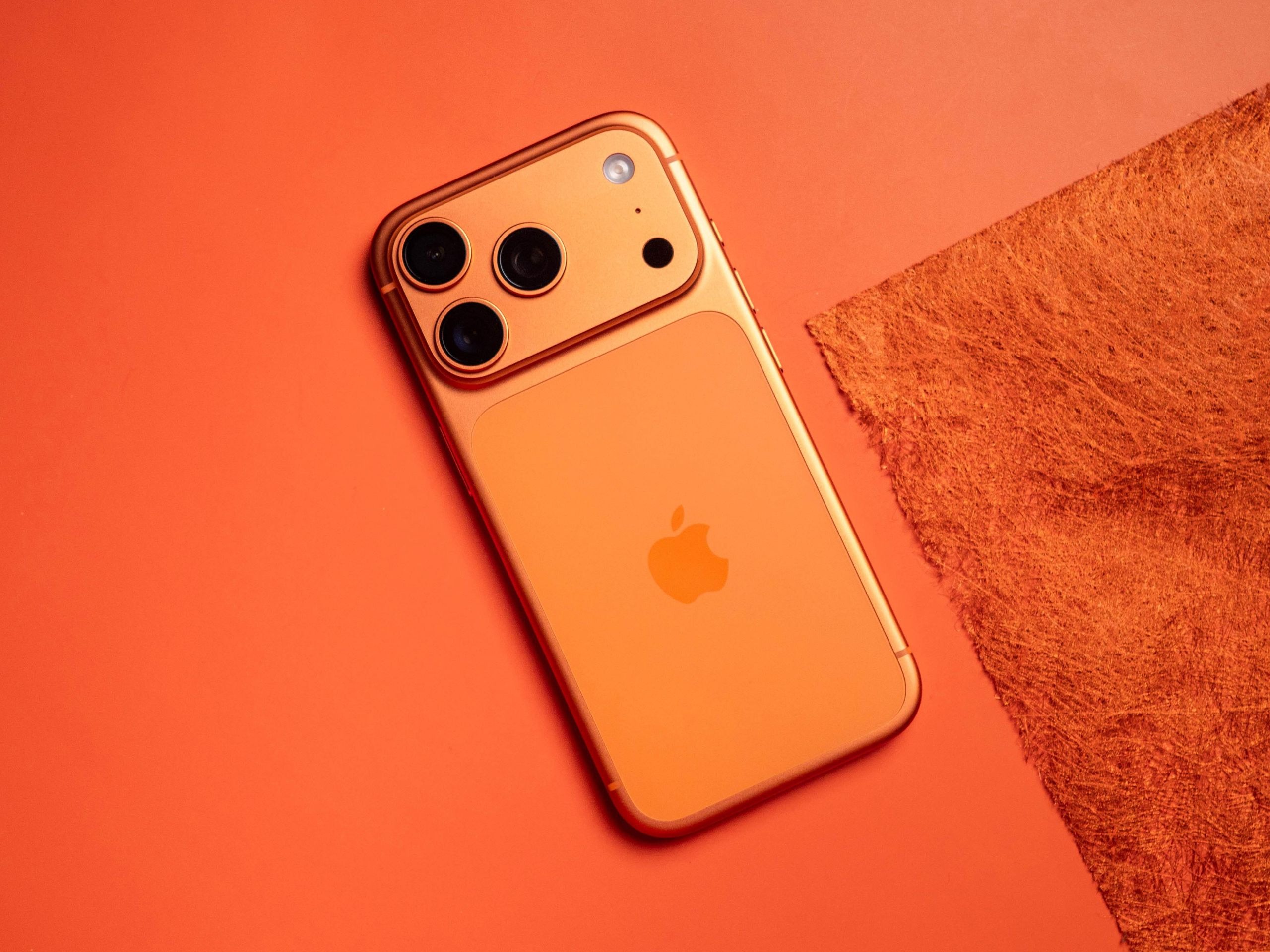 iPhone 17 Pro Max h&agrave;ng cũ giờ đ&atilde; c&oacute; gi&aacute; cực tốt, chốt mua x&agrave;i 6 năm chạy vẫn mượt