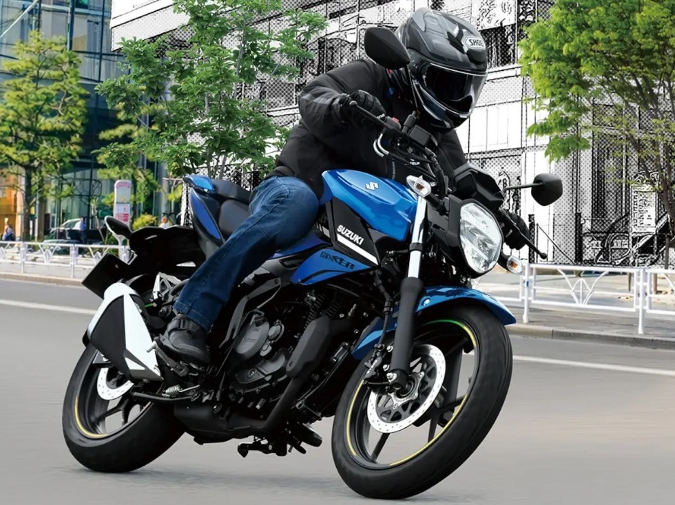 Đại chiến Yamaha Exciter, Suzuki mở b&aacute;n &lsquo;vua c&ocirc;n tay&rsquo; 154cc mới đẹp hơn Winner R, gi&aacute; 57 triệu đồng ảnh 1