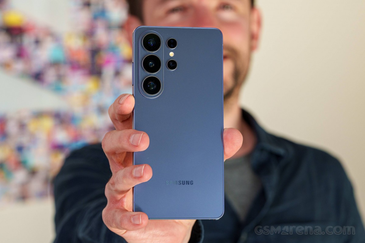 Galaxy S26 Ultra g&acirc;y bất ngờ với điểm sửa chữa 9/10: Pin th&aacute;o cực dễ, tản nhiệt được n&acirc;ng cấp mạnh