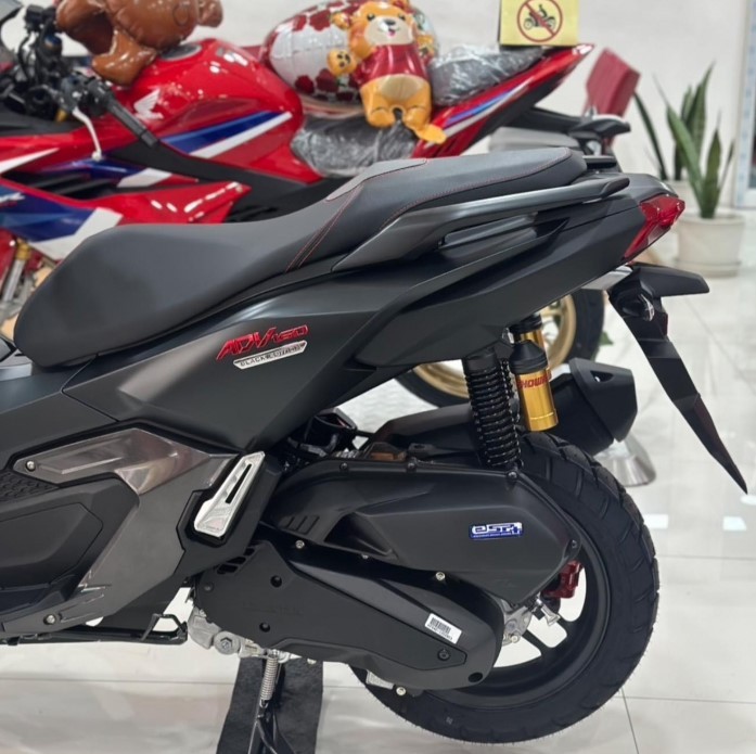 Ch&iacute;nh thức ra mắt &lsquo;Honda SH phi&ecirc;n bản đi phượt&rsquo; mới với gi&aacute; hấp dẫn, đẹp &aacute;t v&iacute;a SH Mode v&agrave; Air Blade ảnh 3