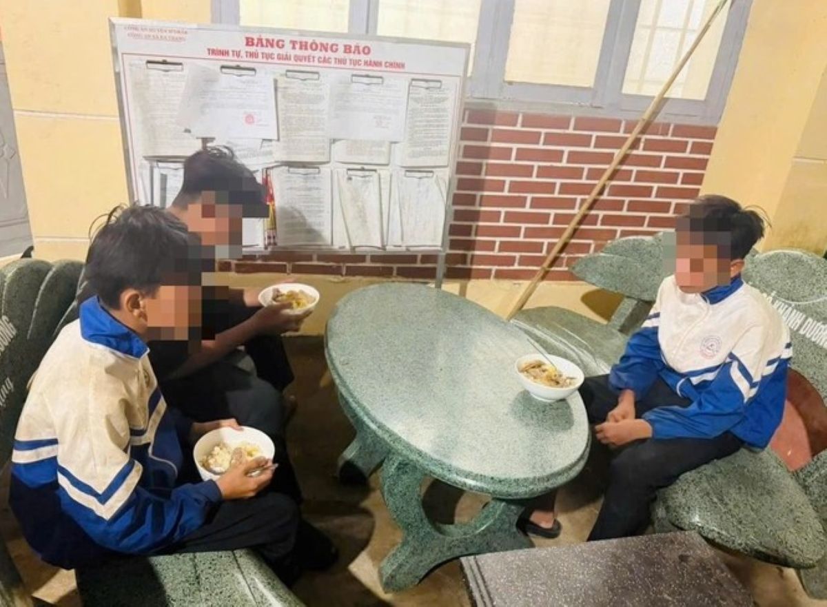 H&agrave;nh tr&igrave;nh bỏ nh&agrave; ra đi của 3 học sinh ở L&acirc;m Đồng: Kh&ocirc;ng đội mũ bảo hiểm, kẹp 3 xe m&aacute;y đi bụi 250km