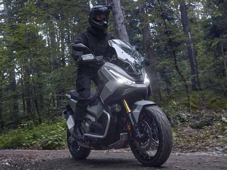 Tin xe trưa 12/3: &Aacute;p chế Yamaha Exciter, Suzuki mở b&aacute;n &lsquo;vua c&ocirc;n tay&rsquo; mới cực chất, gi&aacute; 57 triệu đồng ảnh 3