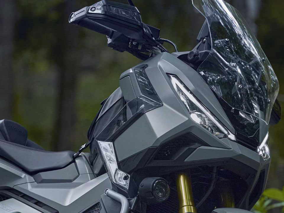 &lsquo;Vua xe ga&rsquo; mới xịn nhất của Honda ch&iacute;nh thức ra mắt: Trang bị &aacute;p đảo Air Blade v&agrave; SH, gi&aacute; hấp dẫn