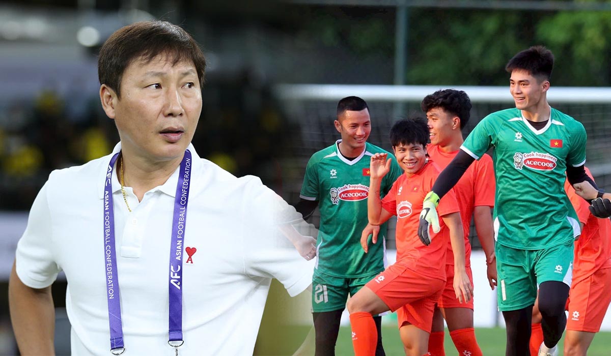 Danh s&aacute;ch ĐT Việt Nam c&oacute; biến động lớn, HLV Kim Sang-sik loại 2 thủ m&ocirc;n trước \'đại chiến\' Malaysia