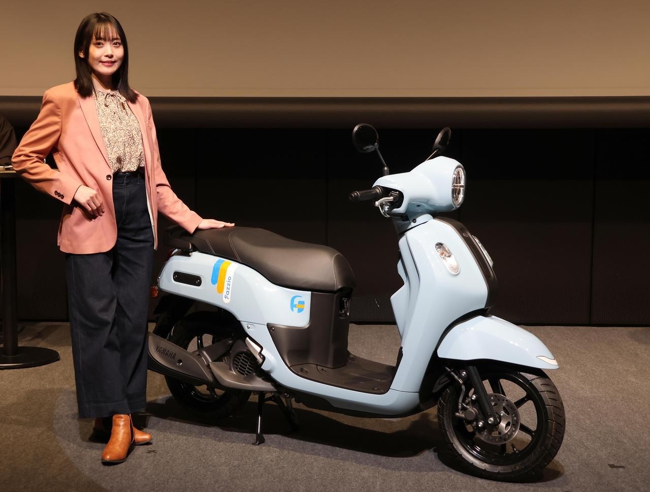 Tin xe trưa 13/3: Yamaha ra mắt &lsquo;kẻ huỷ diệt Honda SH Mode&rsquo; với gi&aacute; 53 triệu đồng, đẹp &aacute;t v&iacute;a Vision ảnh 1