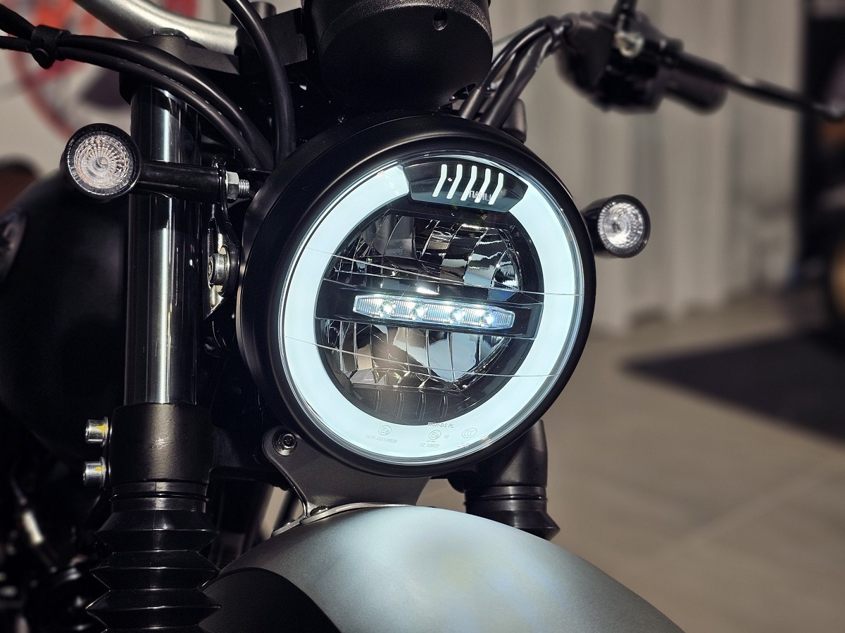 &lsquo;Vua c&ocirc;n tay&rsquo; 150cc mới ch&iacute;nh thức ra mắt gi&aacute; 40 triệu đồng: Chơi tới bến Honda Winner R v&agrave; Exciter