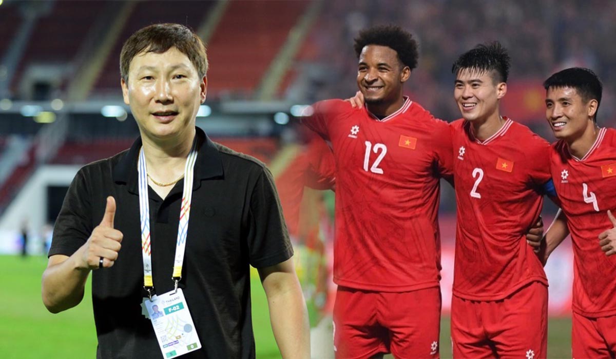 HLV Kim Sang-sik nhận \'m&oacute;n qu&agrave; lớn\', ĐT Việt Nam như \'hổ mọc th&ecirc;m c&aacute;nh\' trước đại chiến Malaysia