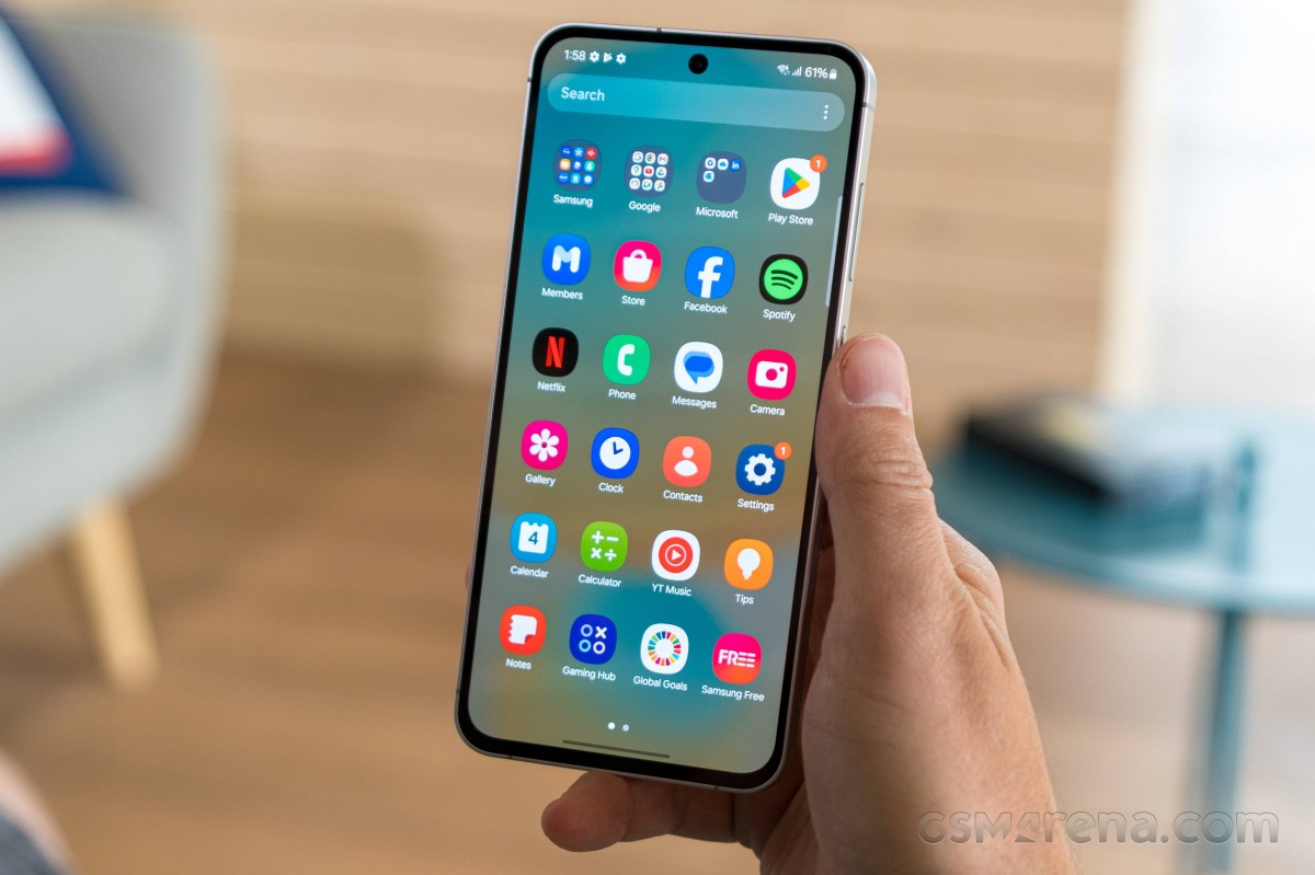 Đ&acirc;y l&agrave; chiếc Galaxy S gi&aacute; rẻ nhất th&aacute;ng 3/2026, vua AI Phone to&agrave;n diện &aacute;p đảo iPhone 17e