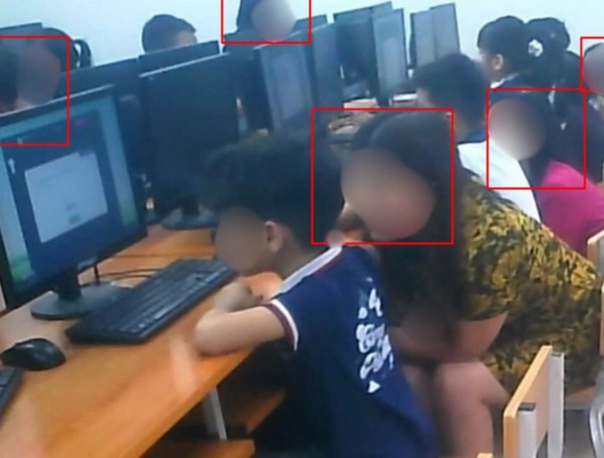 Lộ đề, gi&aacute;m thị \'tiếp tay\': Kỳ thi to&aacute;n học tại H&agrave; Nội vỡ trận, th&iacute; sinh bị hủy kết quả h&agrave;ng loạt