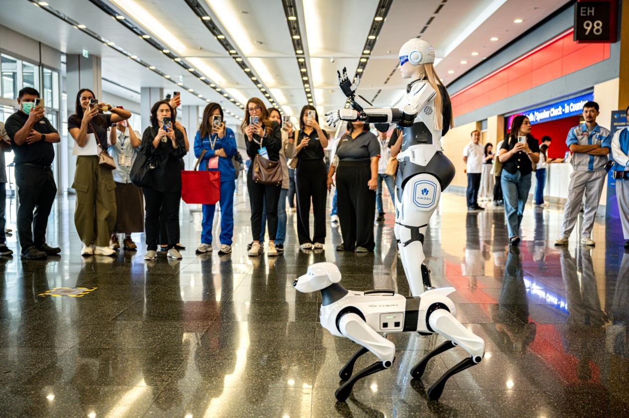 OMODA & JAECOO mở rộng sang robot AI, chinh phục ng&agrave;nh sản xuất Đ&ocirc;ng Nam &Aacute; bằng c&ocirc;ng nghệ đột ph&aacute;