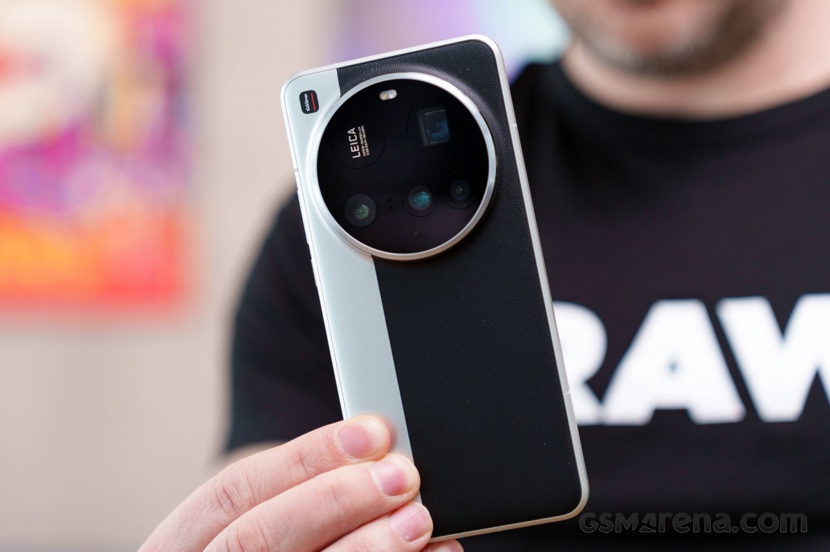 Gi&aacute; đập hộp Xiaomi 15 Ultra giảm kỷ lục cả chục triệu ng&agrave;y 20/3, xả kho mạnh khắc chế Galaxy S26 Ultra