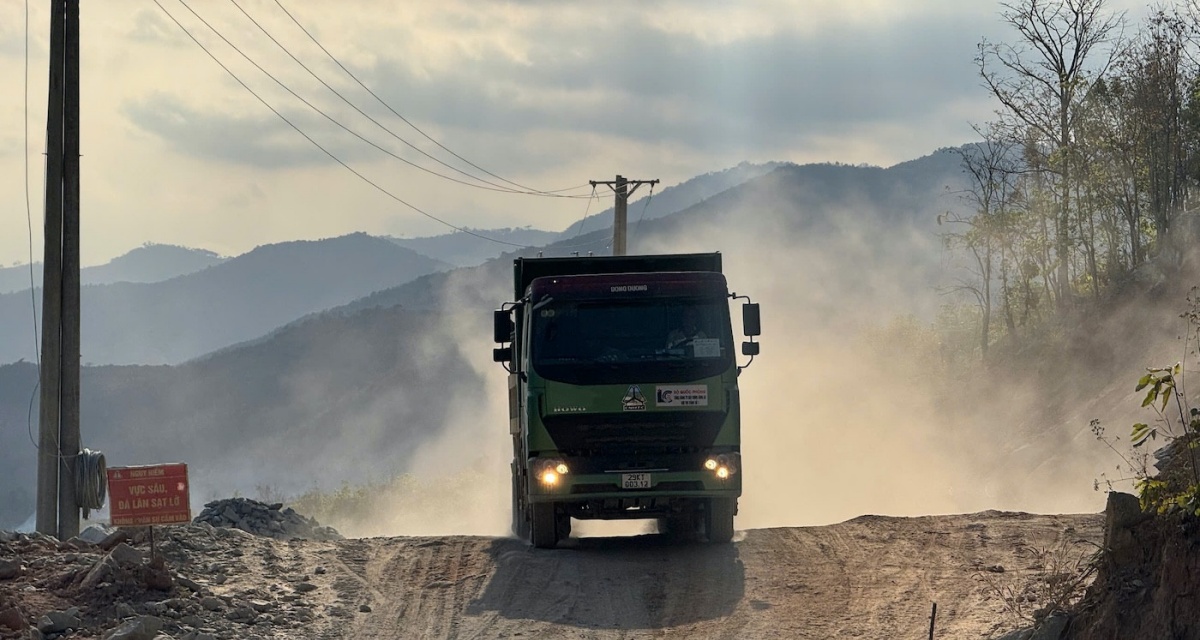 Gi&aacute; xăng dầu tăng, quỹ b&igrave;nh ổn suy giảm nhanh, đề xuất giảm thuế xăng dầu v&agrave; triển khai g&oacute;i hỗ trợ cho thị trường